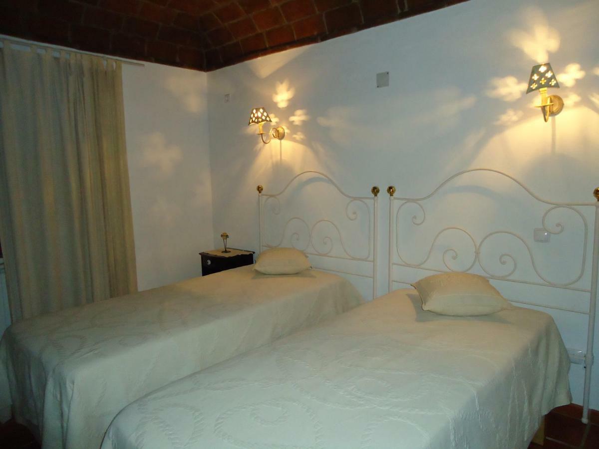 Monte Da Avo Chica Hotel Monsaraz Ngoại thất bức ảnh
