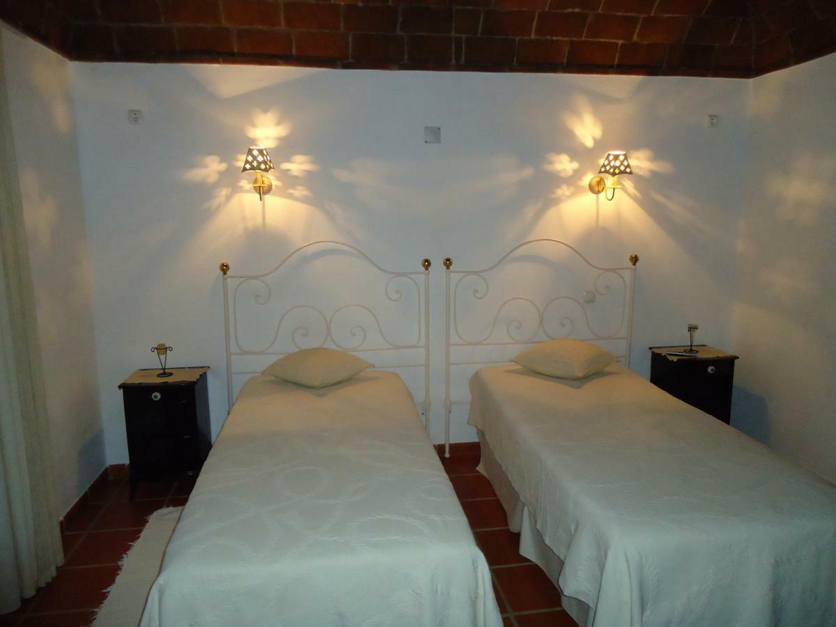 Monte Da Avo Chica Hotel Monsaraz Ngoại thất bức ảnh